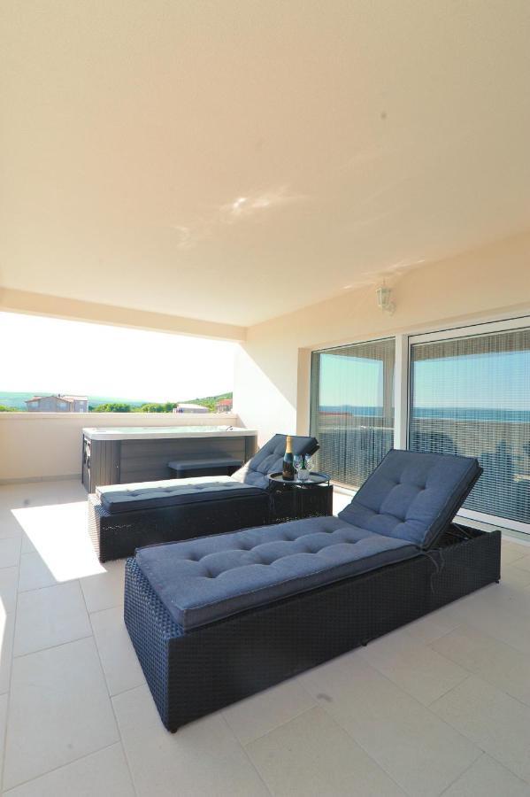 Apartmant Shine Luxury Maslenica Exterior foto