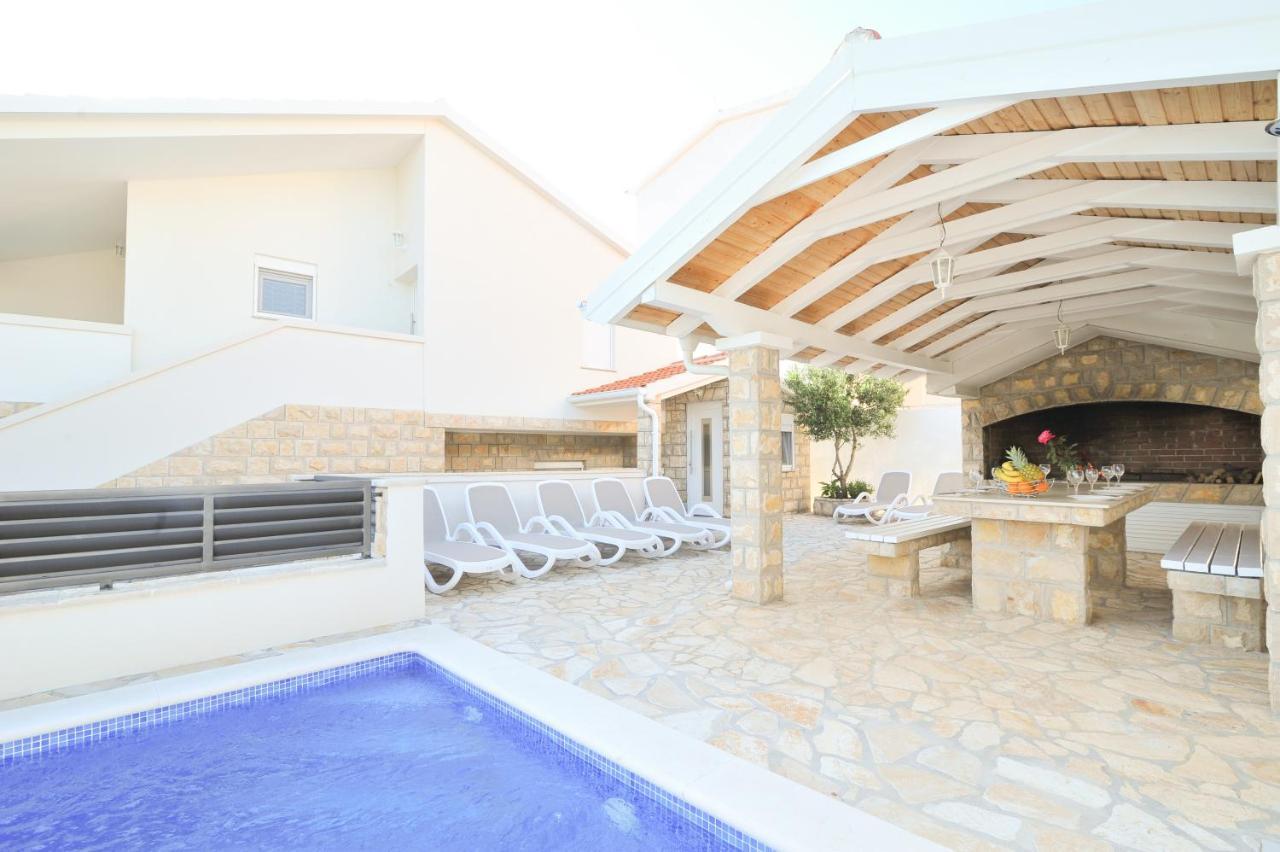 Apartmant Shine Luxury Maslenica Exterior foto