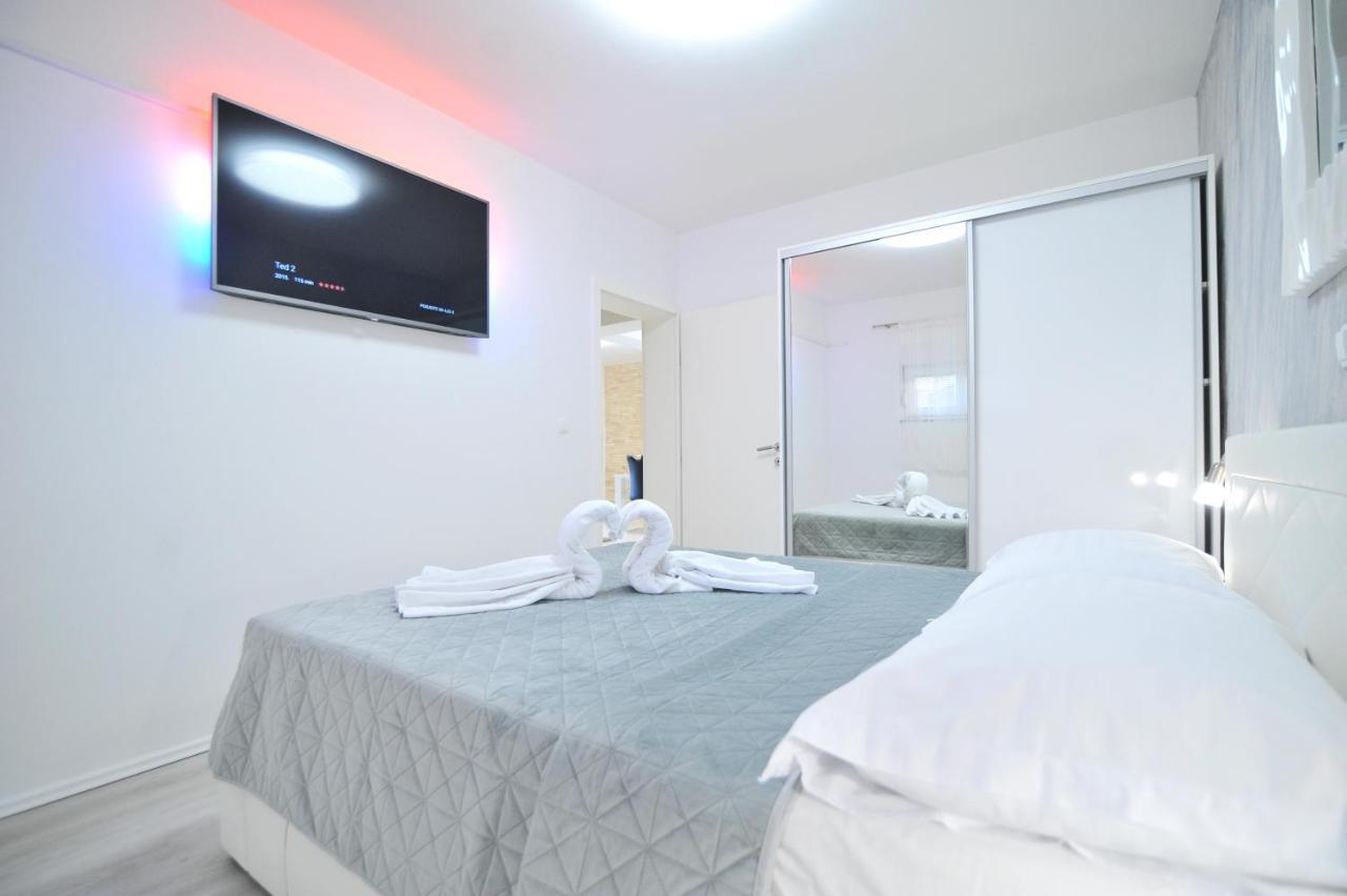 Apartmant Shine Luxury Maslenica Exterior foto