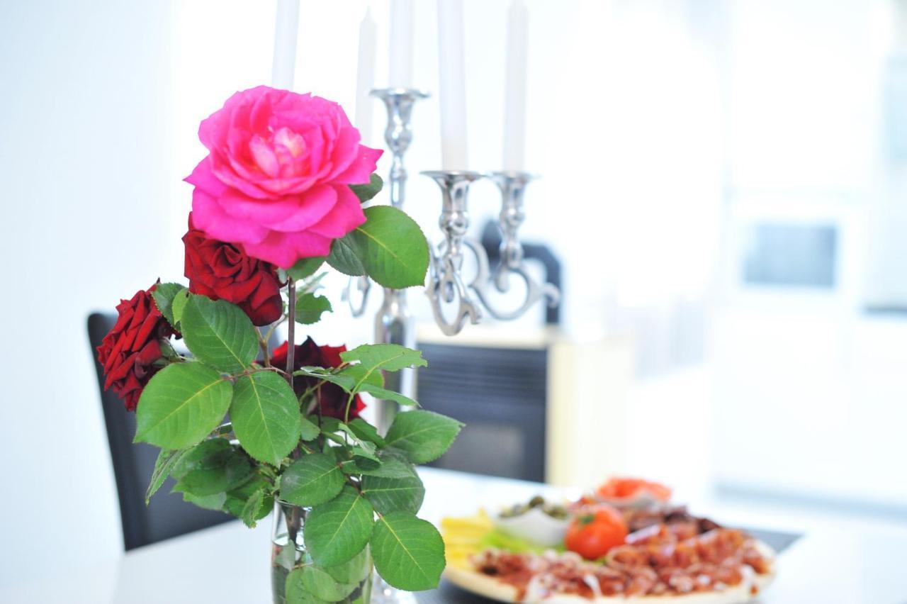 Apartmant Shine Luxury Maslenica Exterior foto