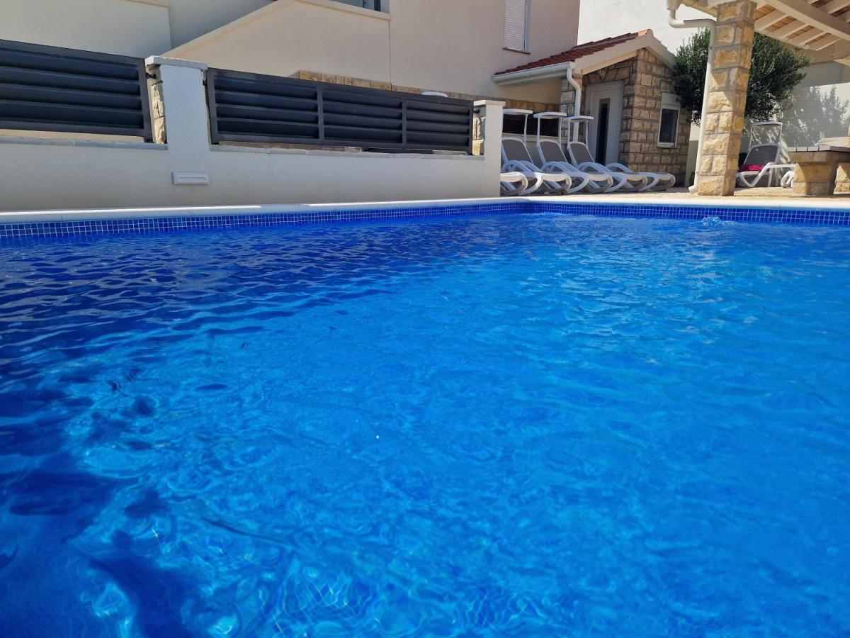Apartmant Shine Luxury Maslenica Exterior foto